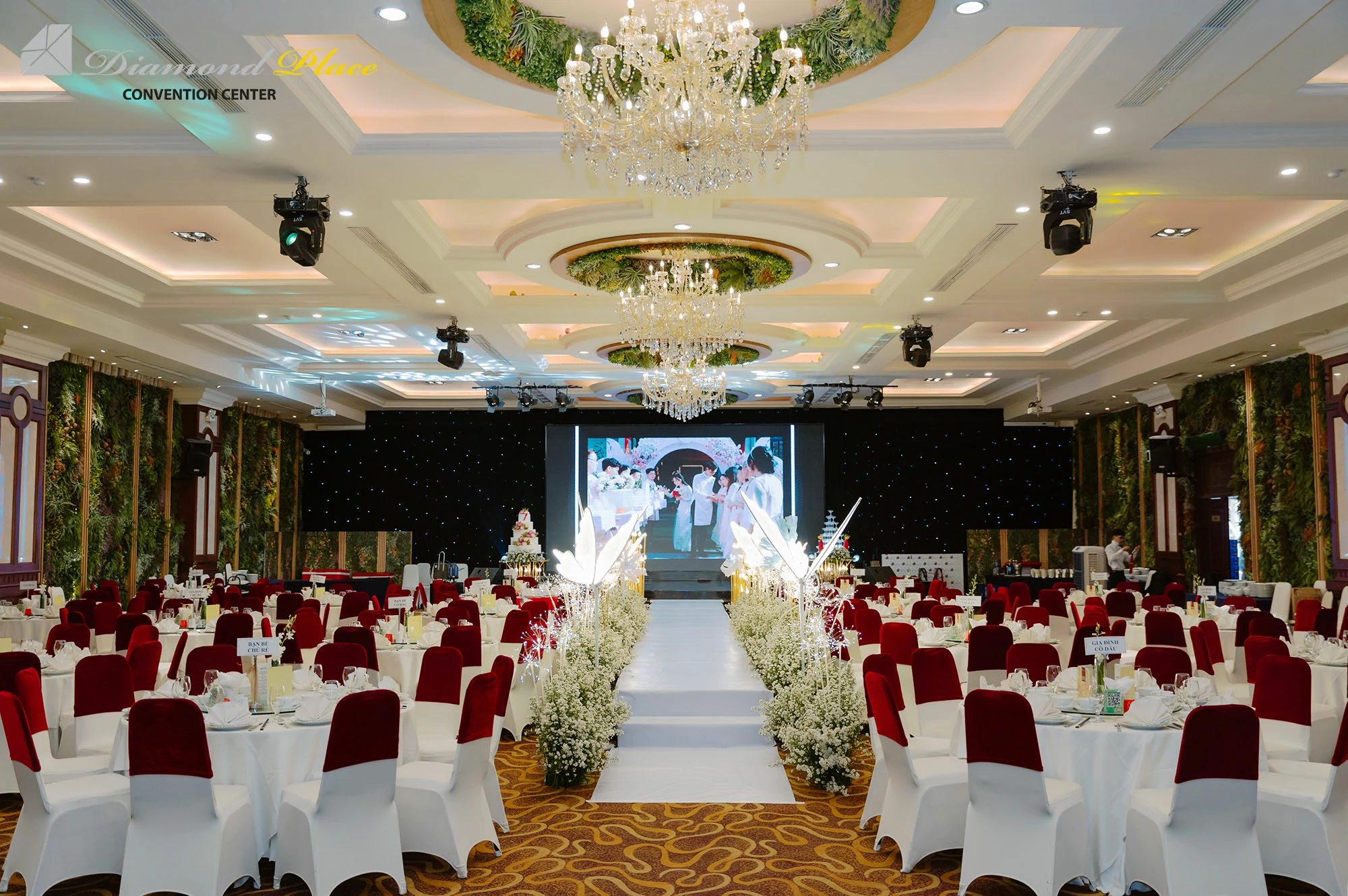 3 Cách Chọn Sảnh Tiệc Siêu Chuẩn Cho Ngày Cưới Sảnh tiệc tại nhà hàng tiệc cưới diamond place